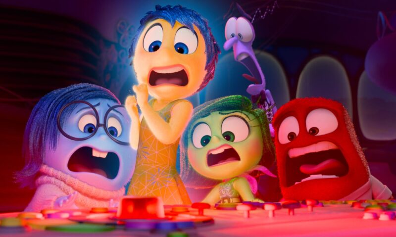 Nová pixarovka V hlavě 2 překročila v tržbách jednu miliardu dolarů v kinech